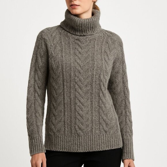 Banana Republic Sweaters - Banana Republic cozy knit turtleneck lambswool cable sweater women’s small gray
